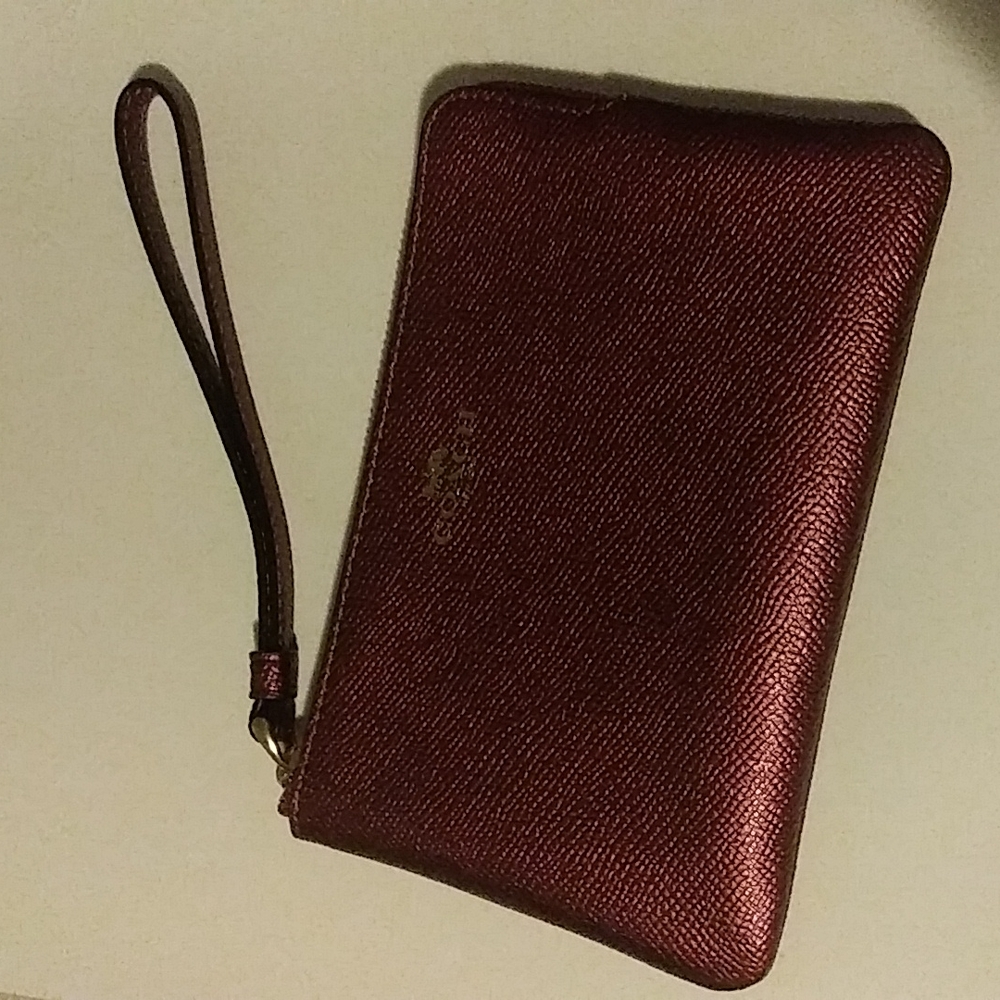 Coach Wristlet Matalic Wine